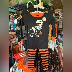 Boys Halloween Pajamas (double set) size 18 months